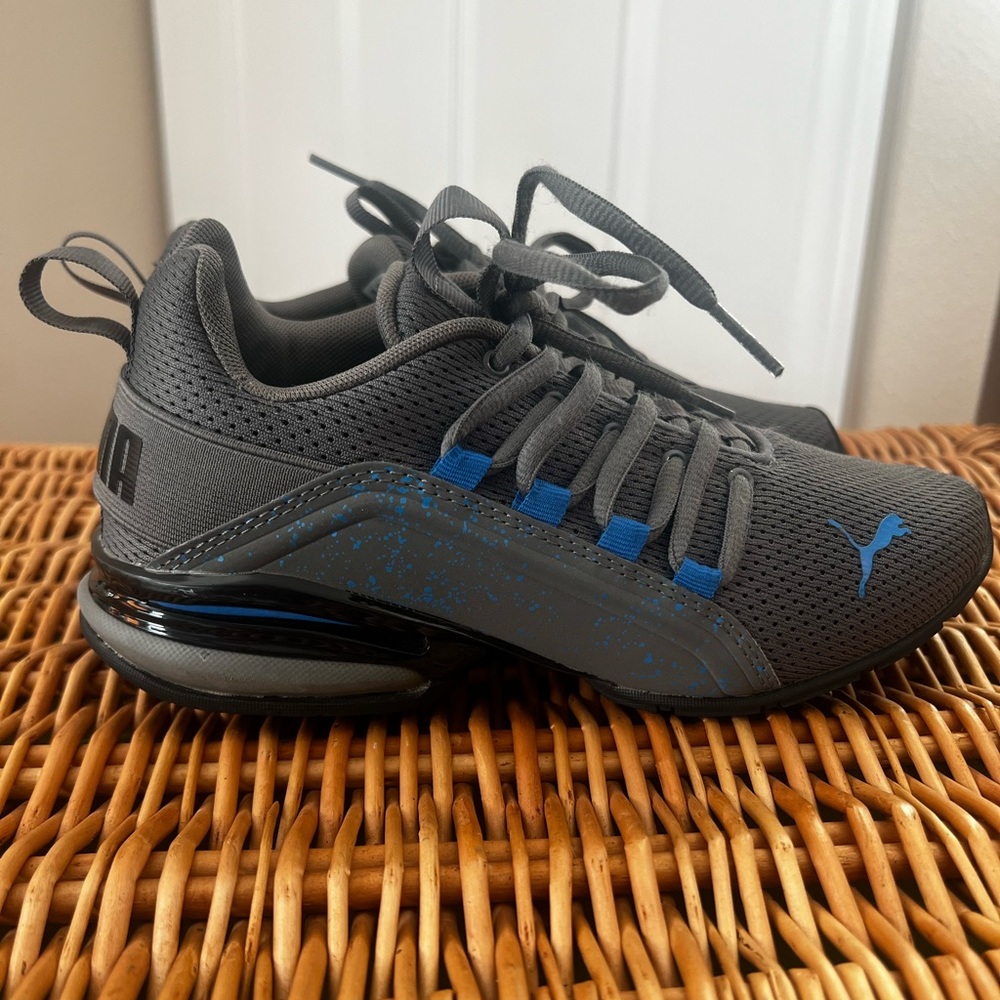 PUMA Axelion Spirit Big Kids Shoes